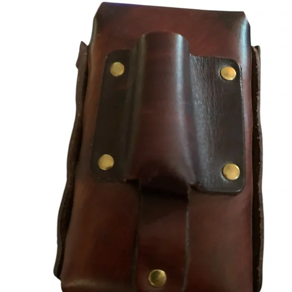 Hand Tooled Leather Cigarette Holder Vintage Butterfly - Picture 2 of 3